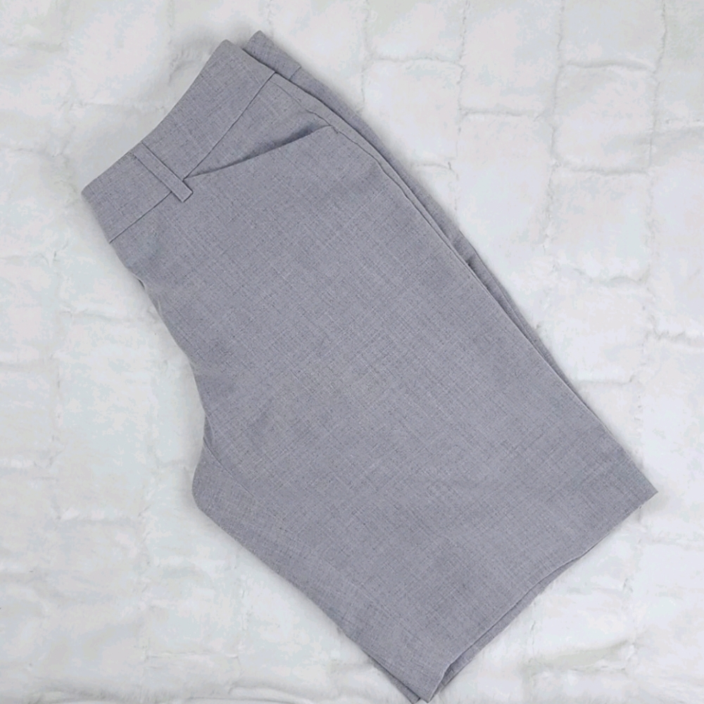 $5 🔥 Womens bermuda shorts